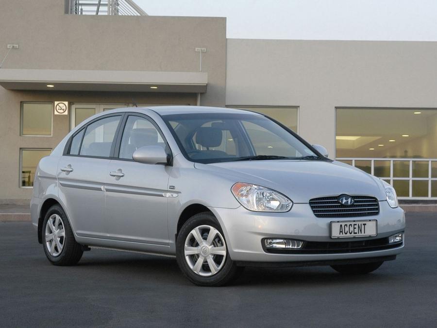  Hyundai Accent Sedan 2006 года  (ZA) (фото 6 из 18)